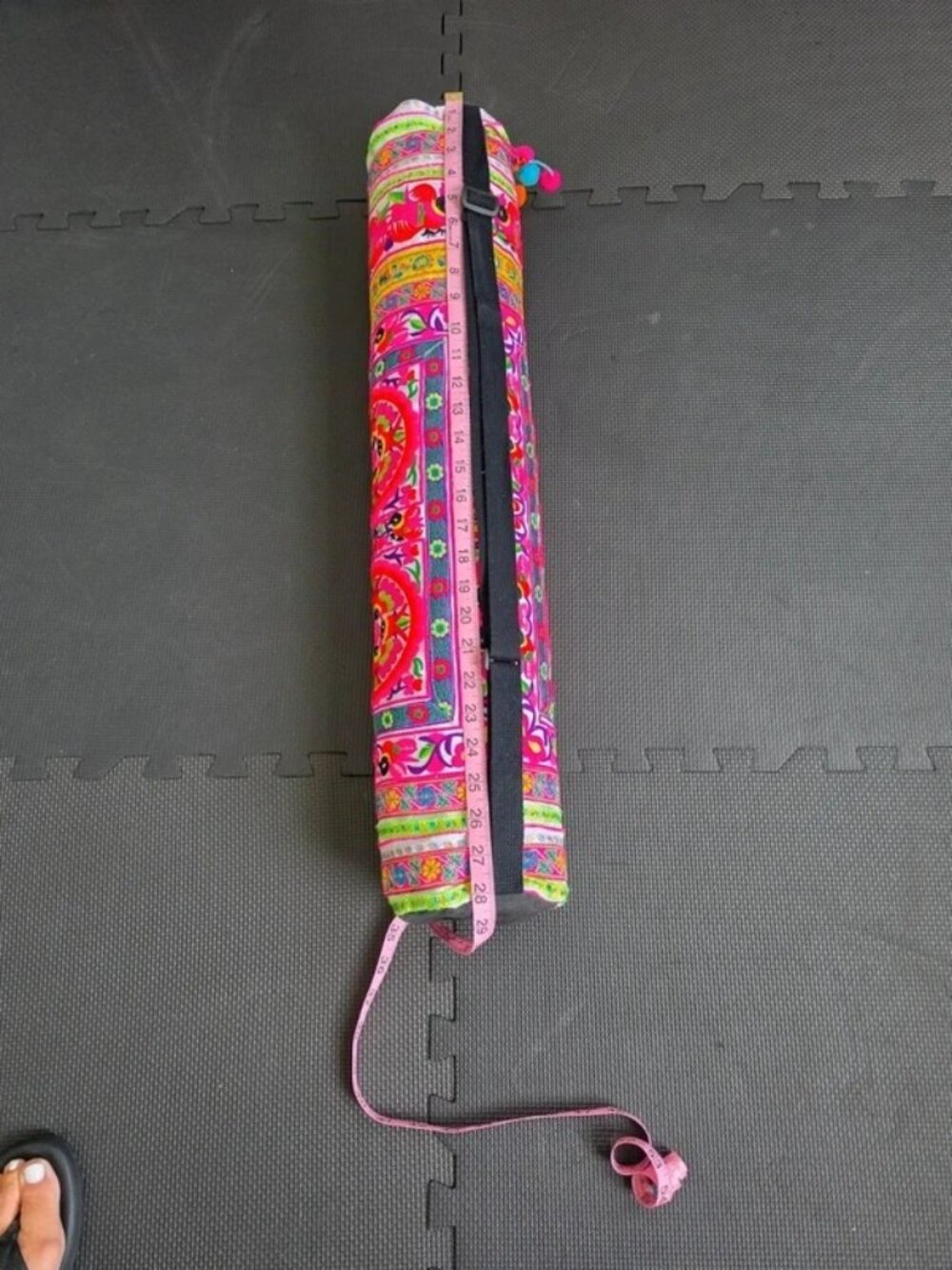 Handcrafted Hmong tribal embroidered Yoga Mat Bag, Pre Owned l - Picture 6 of 12